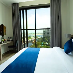 https://grand-kingsgate-waterfront.dubaihotelsoffers.com